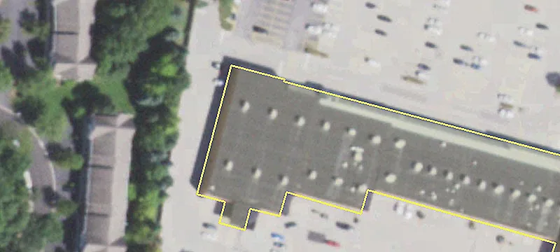 Retail Space in Streamwood Center