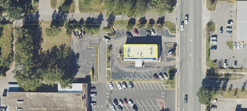 Retail Plaza in Monticello