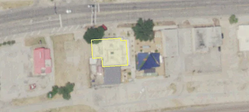 Retail or Restaurant Space Available