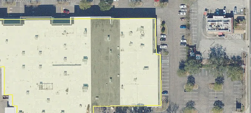 Retail Space in Jacksonville Center