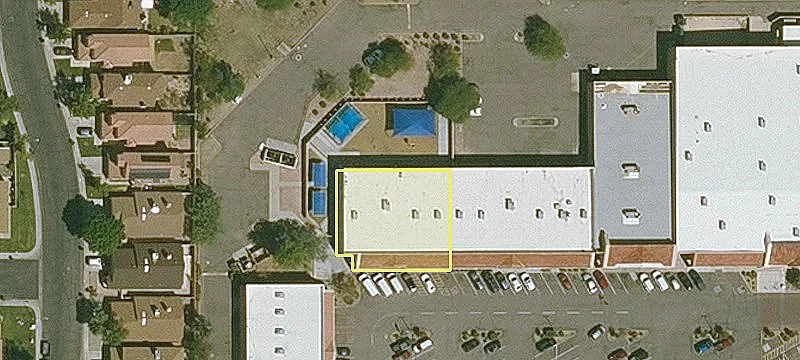 Retail Space with Excellent Visibility