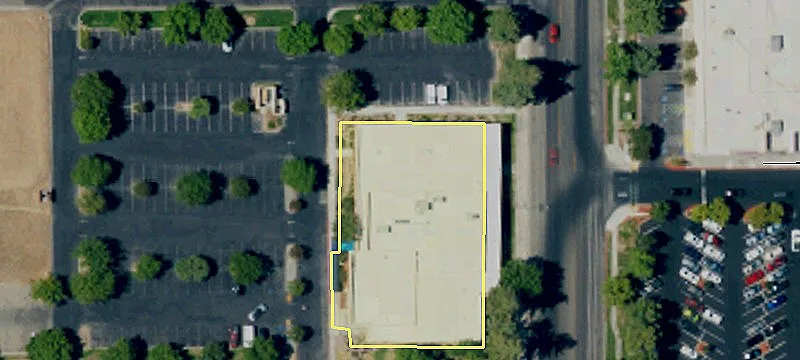 Retail Space in High-Traffic Center