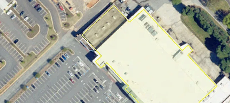 Retail Space in Greenville Center
