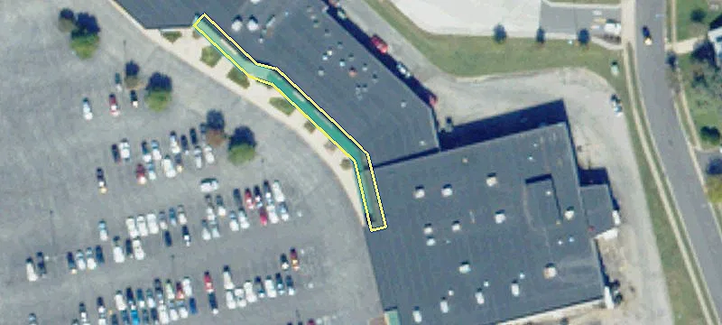 Retail Space in Woods Corner