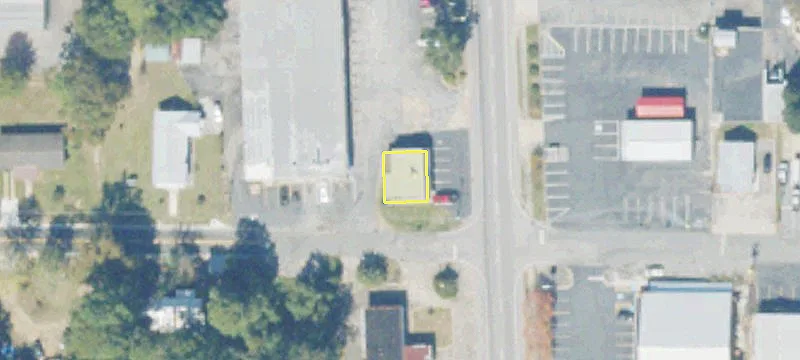 Established Shopping Center Space Available