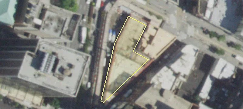 Prime Retail Space Near Subway