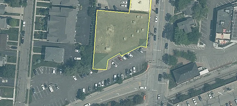 Former CVS Retail Space Available