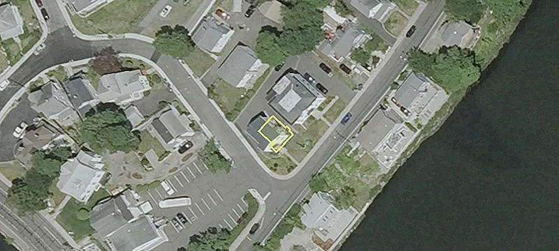 Prime Retail Space Available
