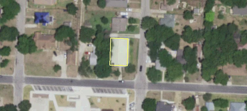 Taylor Warehouse with Expansion Potential