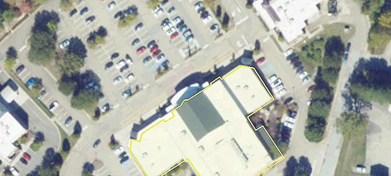Retail Space in Courthouse Commons