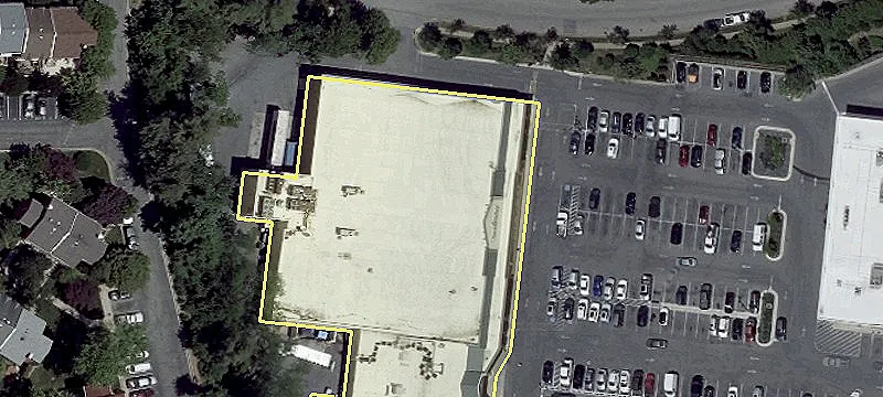 Retail Space in Grocery-Anchored Center