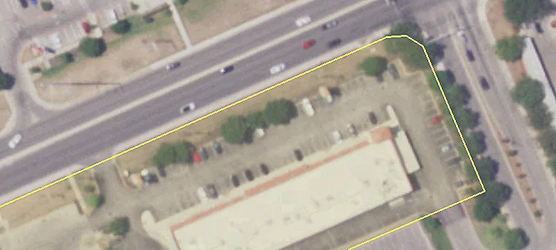 Retail Spaces Near TX-151