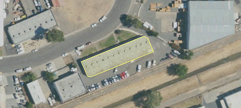 Sacramento Warehouse with Expansion Potential