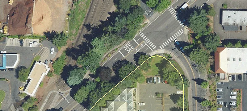 Retail Space in Lake Oswego