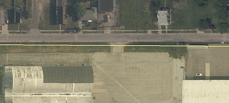 Toledo Warehouse with Outdoor Storage