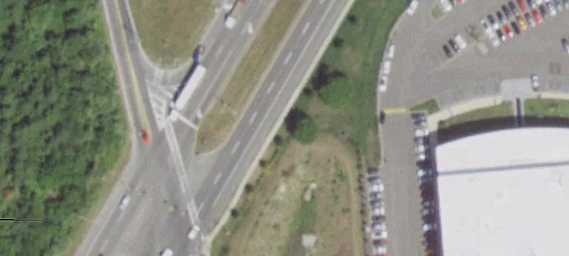 High-Traffic Shopping Center Space