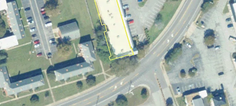 Retail Space Near Downtown Hampton