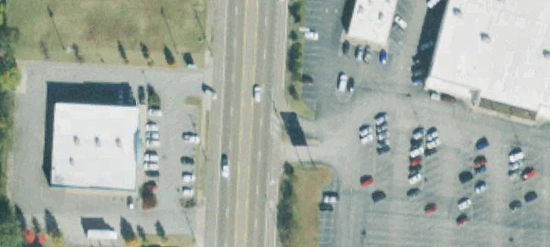 Retail Space in Well-Maintained Center