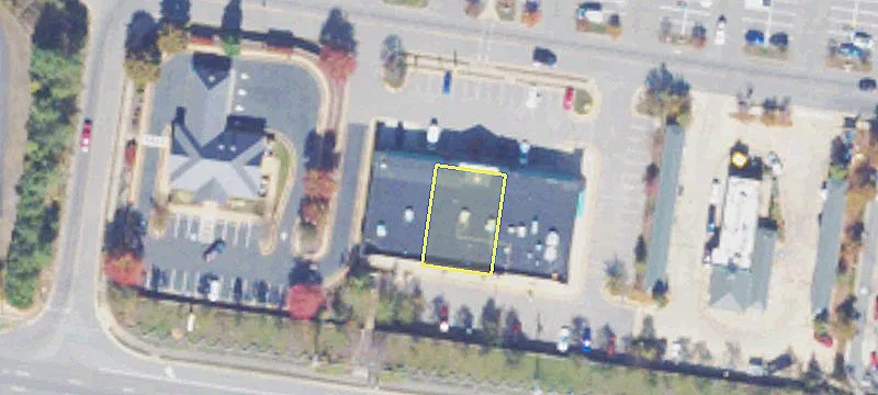 Retail Space Near Harrison Crossing