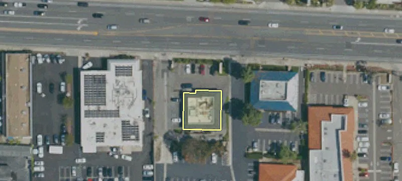 Retail Space Near El Camino Real