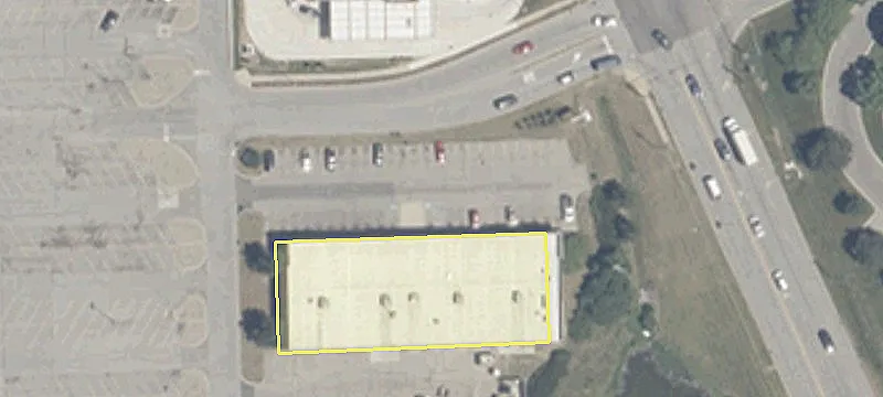 Retail Space Near Notre Dame