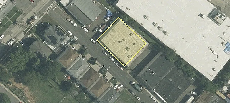 Renovated Warehouse with Office Space