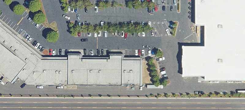 Retail Space Near I-5