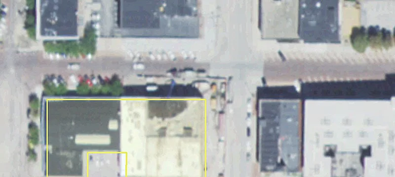 Upscale Office/Retail Space Near Market