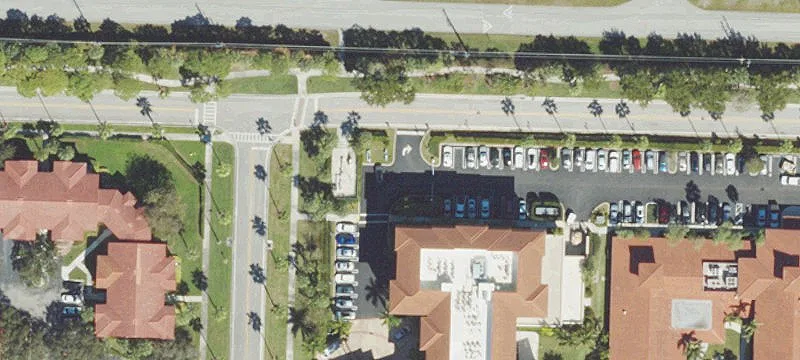Office/Warehouse Building in Palm Beach Gardens