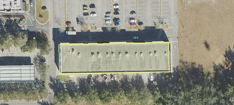 Retail Space Near Stetson University