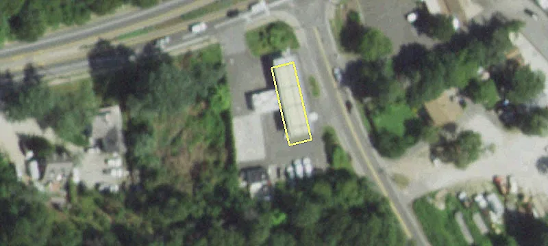 Retail Space on Montauk Highway