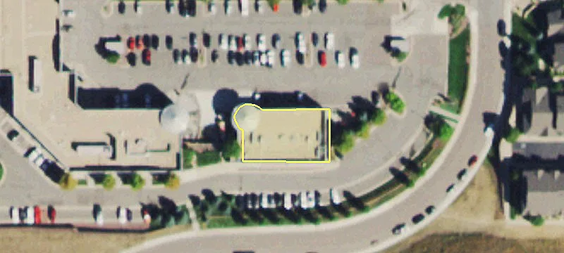 Retail Space with High Visibility