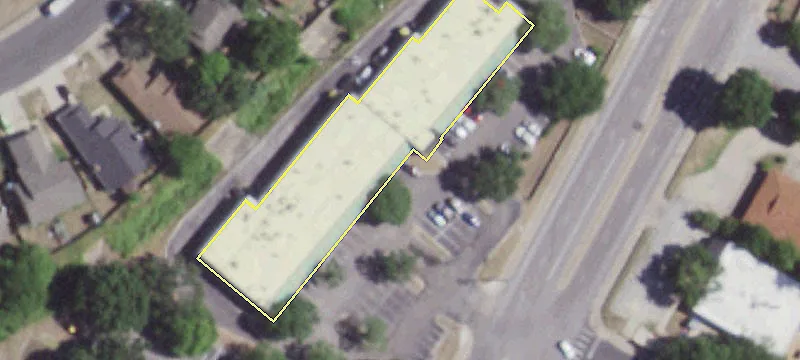 Retail Space with Ample Parking
