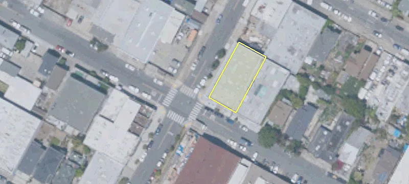 Renovated Industrial/Flex Building For Sale