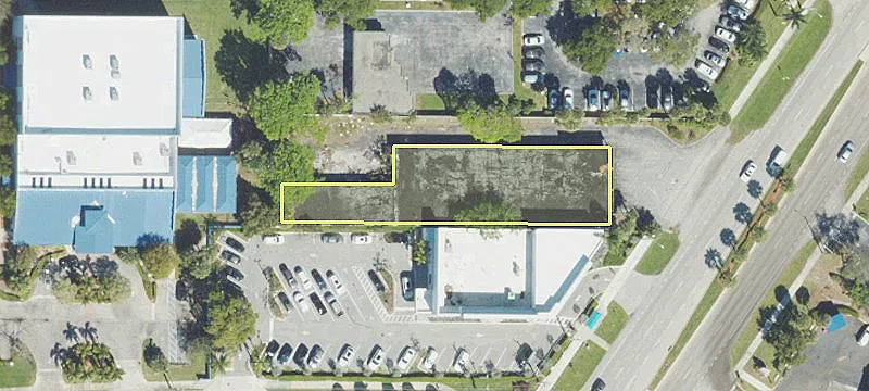 Retail Space in Boca Raton