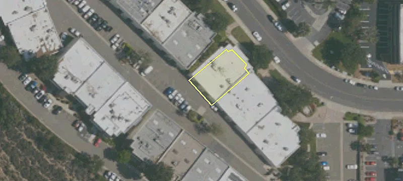 Single-Story Flex Space Available