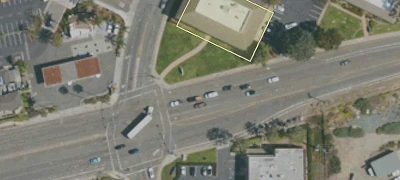 Retail Space Available For Rent