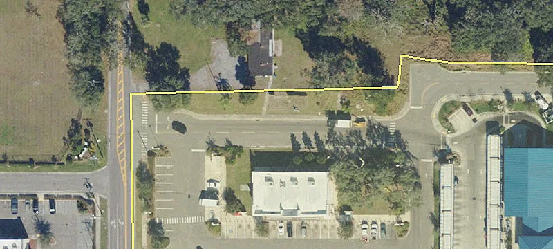 Commercial Land in Riverview, FL