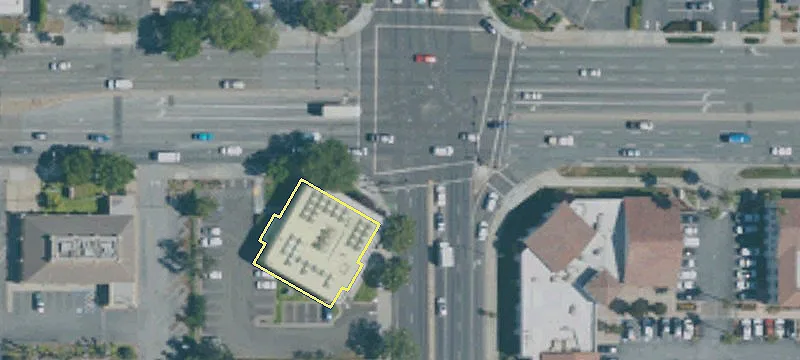 Retail Space on Corner Location