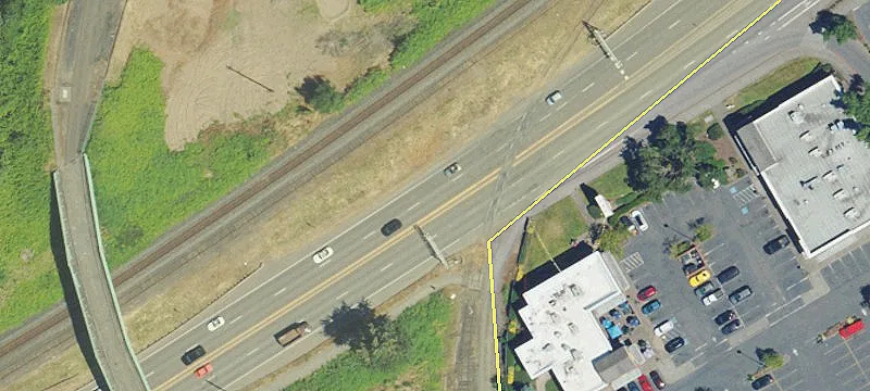 Retail Space in Canby Center