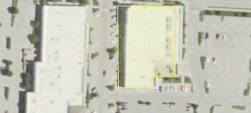 Retail Space in Summit Fair