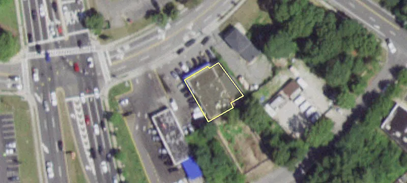 Retail Plaza with National Tenants