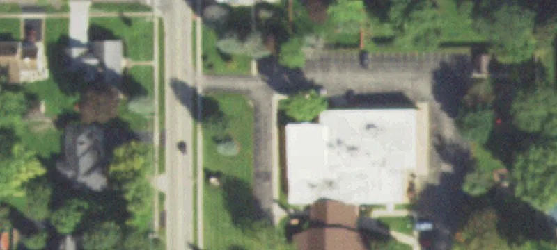 Retail Space in McHenry, IL