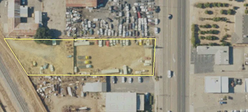 Food-Grade Industrial Buildings with Expansion Land