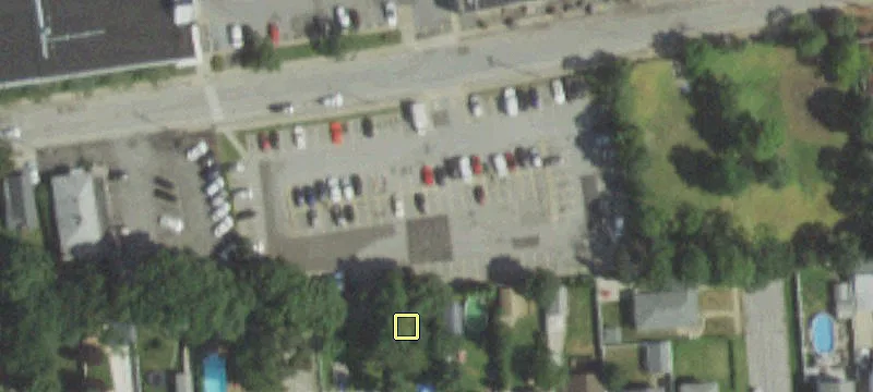 Former Retail Space on Sunrise