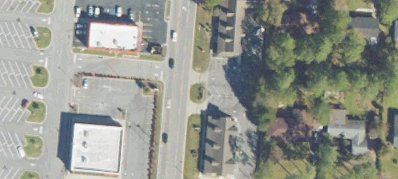 Publix-Anchored Retail Center Space