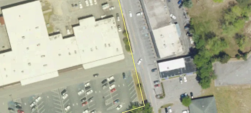 Lexington Shopping Center Retail Space