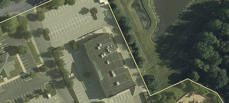Retail Space on Rock Spring