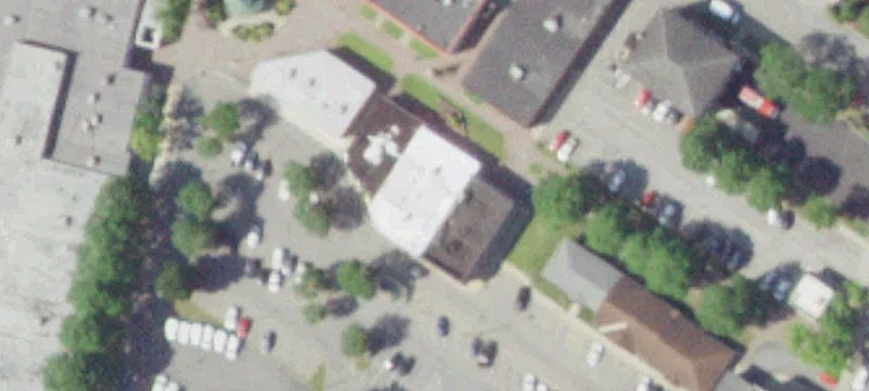 Retail Property in Central Plaza