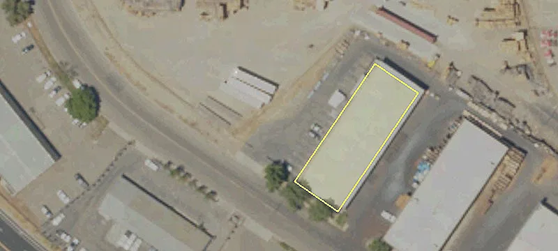 Modesto Warehouse with Showroom Space